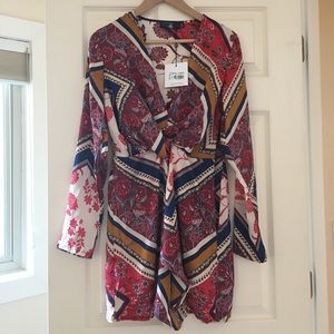 Silky sexy twist front Missguided floral dress